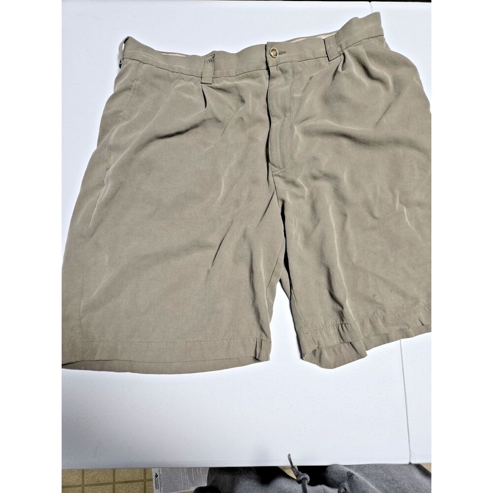 Tommy Bahama Shorts Mens 36 Olive/Sage 100% Silk Relax Pleated Casual Summer